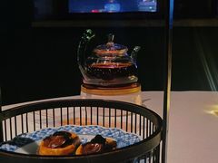 一口鲍鱼酥-三号黄浦会Canton Table