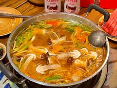 -亮欢寨酸汤鱼(沙冲路店)