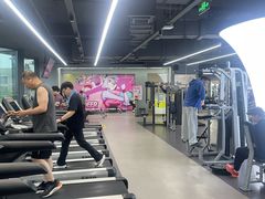 -超鹿运动(五四路恒力城店)