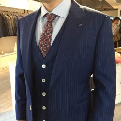 -优刻西服西装定制(金轮国际广场店)