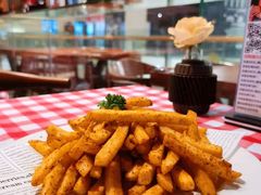 -1886德国汽车餐厅(外滩十六铺码头店)