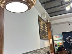 -黄阿姨锅贴大王(万航渡路店)