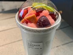手炒岭南甘草四果炒冰-喜茶(深圳万象城黑金店)