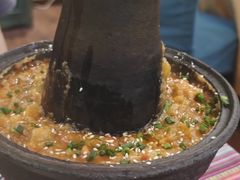 -香巴拉云南餐厅(华莱坞店)