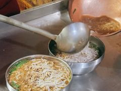 -正宗杨记普洱酸醋米线(总店)
