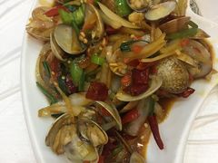 -覃记海鲜美食餐厅