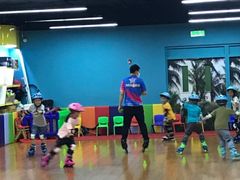 -云霄之星少儿滑板轮滑跳绳(远洋未来广场店)