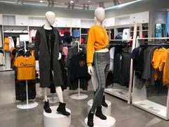 -H&M(鹏欣水游城店)