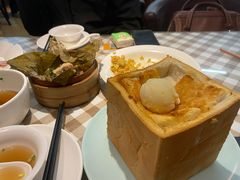 冰激凌厚多士-新大咀港式茶餐厅(宝山万达店)