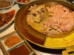 麻辣牛舌-猪啊牛呀羊啊铜盘烤肉(正大广场店)