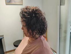 -东方美妍小鹏造型