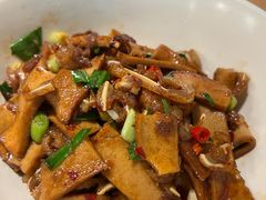 -聚鑫朋酸菜肥肠(文艺路口店)