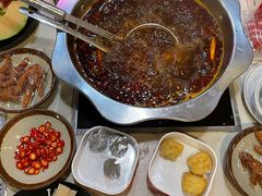 -尚品海鲜肥牛自助火锅(湖明店)