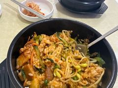 -拌来拌去石鍋拌飯(文鼎店)