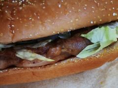 卤辣板烧鸡腿堡-麦当劳(无锡永乐店)