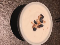 原始酸奶-丝路金桃·新疆菜(徐汇店)