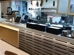 自助取餐区-米国现煲煲仔饭(塔子湖店)