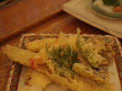 -元祖ぶっち切り寿司 魚心(三宫店)