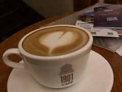 热拿铁-1901 Cafe(西四店)