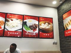 -上海美食(申贵路店)