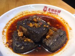 -呷佬·长沙手工米粉(金沙江路店)