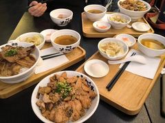 -熊吞·大碗丼烧肉饭(济宁万达广场店)