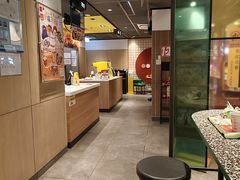 -麦当劳(百联西郊购物中心店)