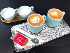 -UNI UNI(环亚凯瑟琳店)