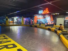 -极限PLAY运动娱乐新世界·团建派对潮玩休闲馆·室内蹦极高空游乐园