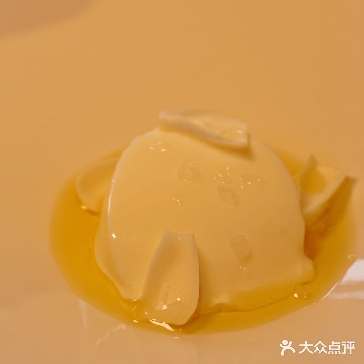 ✔️氛围感满满的浪漫私房法餐｜红色牛油果🥑