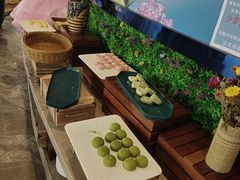 甜点-粤海璇宫·木棉花高空旋转餐厅·聚会派对