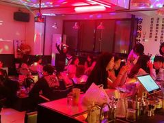 -Mx.cocktail bar