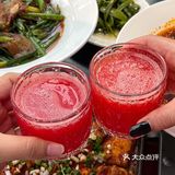 在重庆  一定会和朋友们一直去的音乐餐酒吧～