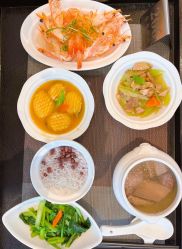 -童谣里医疗级月子中心(独栋湖景店)