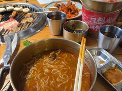 -金龙烧烤·牛肉面(西塔店)