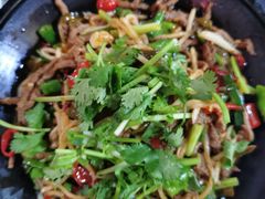 干煸牛肉丝-张关合渣(航空大道店)