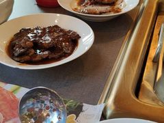 -小天鹅戴斯酒店鲸鲨百汇创作料理