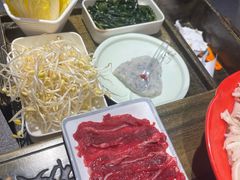 -宽板凳老灶火锅(台湾街店)