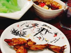 -超越炭火牛蛙火锅鸡(河东店)