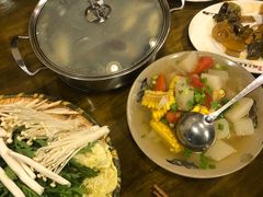 -老鼎万春卤菜(鹭湖宫8区店)