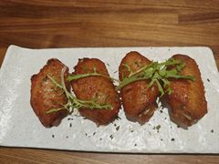 -Dragon Pizza•圆脸龙披萨·牛排餐厅