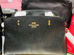 -COACH蔻驰(恒隆广场店)