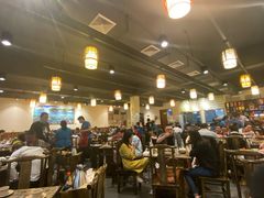 大堂-肖肖酸萝卜鱼火锅(总店)