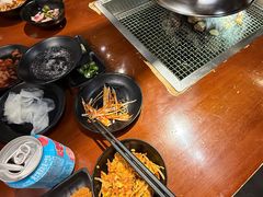 -肉甲韩国木炭烤肉(新壹街1店)