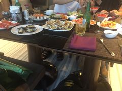 -唐拉雅秀酒店-西锦汇空中BBQ·思创餐厅