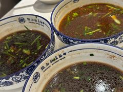 -镇南锅盖面馆(解放路店)