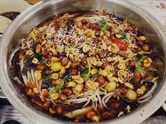 -周良天山牛杂城(天山路总店)
