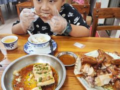 -盛得农家美食·无花果浸鸡·古法烧鸡·竹筒饭(白水寨森林海店)