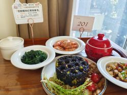 -禾馨·母婴护理月子中心(世纪大道店)