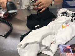 -优衣库(南宁江南万达店)